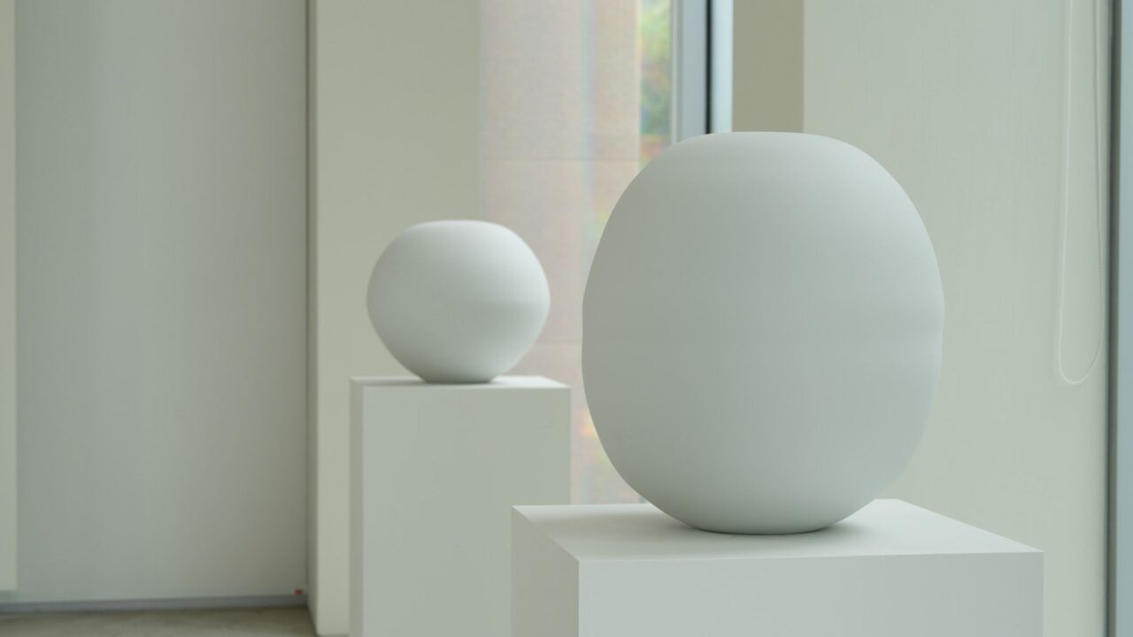 Members' exclusive tour - kimsooja deductive object - bottari porcelain sculptures